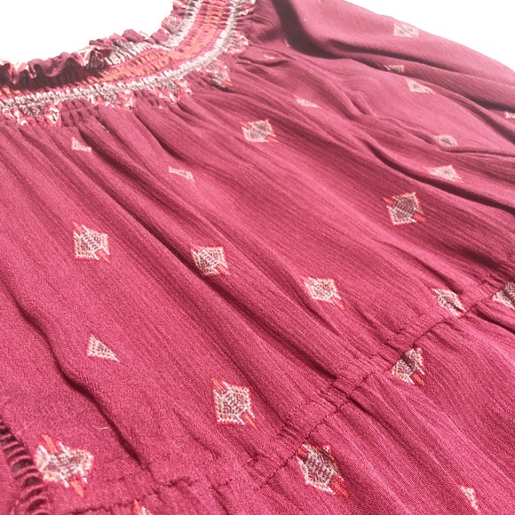 BNWT Skylar & Jade off the shoulder blouse - Picture 6 of 7